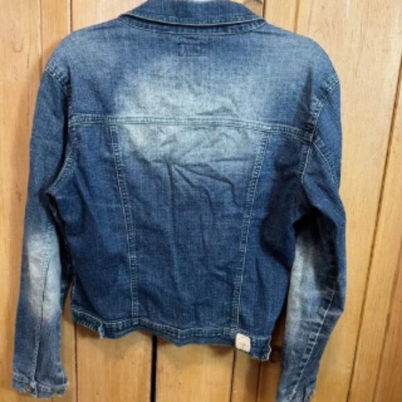 South Pole Long Sleeve Collared Cropped Button Up Jean Jacket - Picture 3 of 4